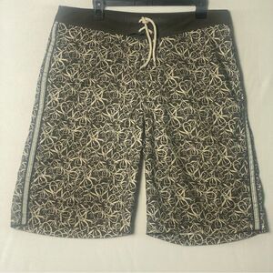 Penguin by Munsingwear Penguin Print Board Shorts Size 36